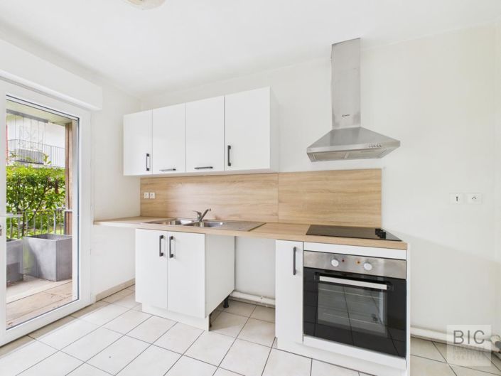 Image No.6-3 Bed Apartment for sale