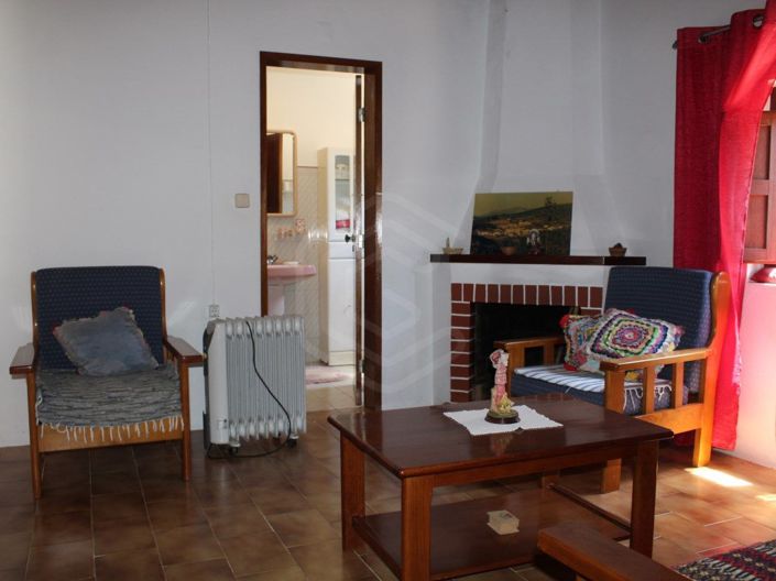 Image No.11-2 Bed House for sale