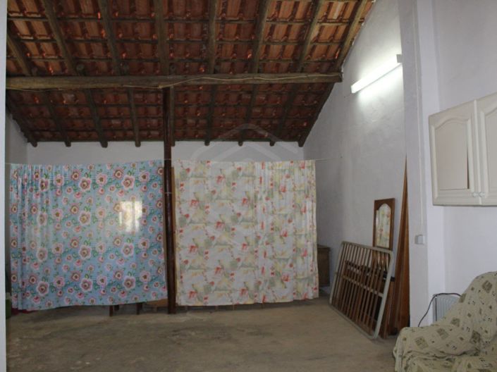 Image No.21-2 Bed House for sale