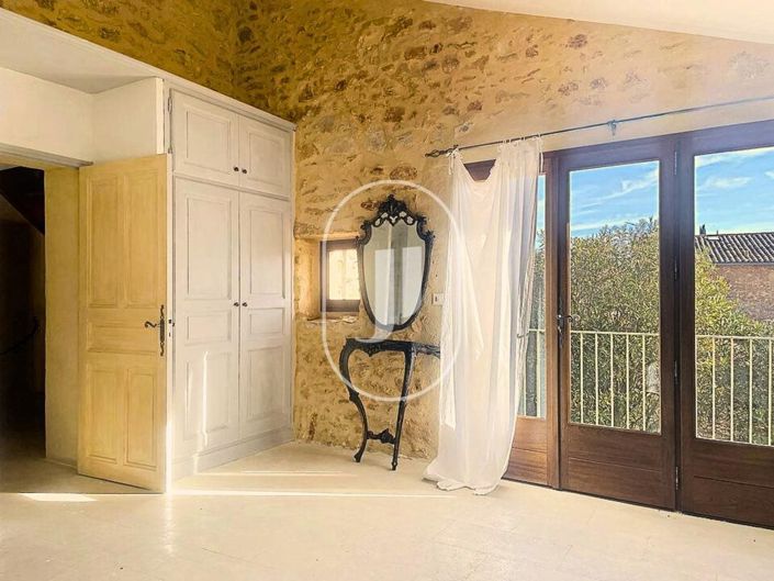 Image No.8-Maison de 2 chambres à vendre à Uzès