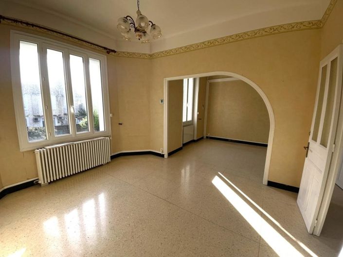 Image No.4-Maison de 2 chambres à vendre à Nîmes