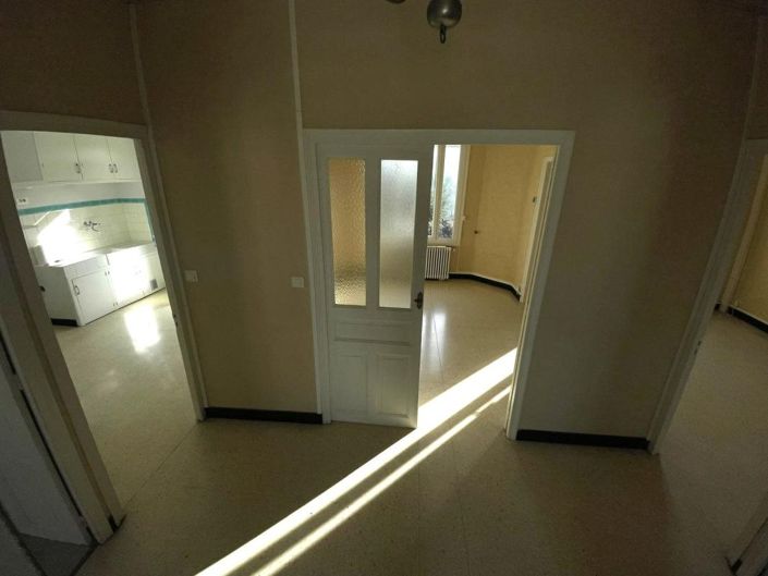 Image No.5-Maison de 2 chambres à vendre à Nîmes