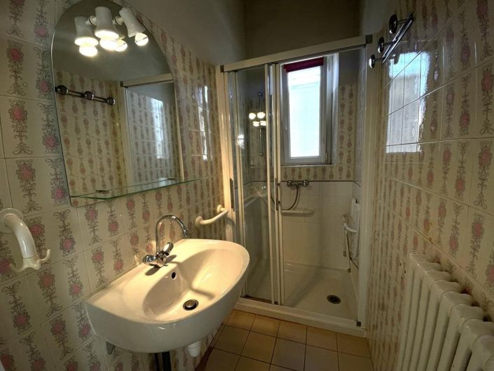 Image No.8-Maison de 2 chambres à vendre à Nîmes