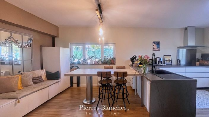 Image No.4-Maison de 4 chambres à vendre à Nîmes