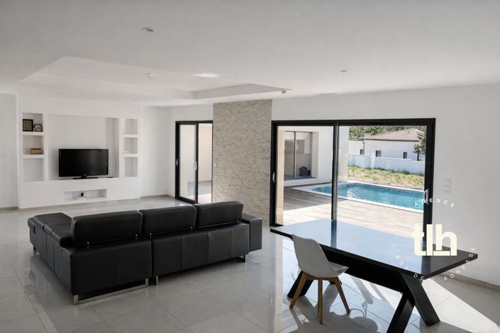 Image No.3-Maison de 4 chambres à vendre à Narbonne