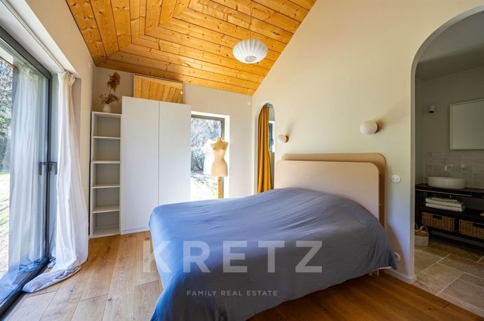 Image No.11-4 Bed House for sale