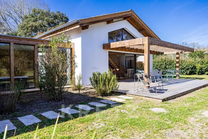 Image No.4-4 Bed House for sale