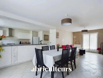 1 - Béthisy-Saint-Martin, House