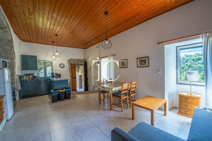 Image No.13-8 Bed House for sale