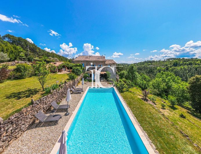 Image No.28-8 Bed House for sale