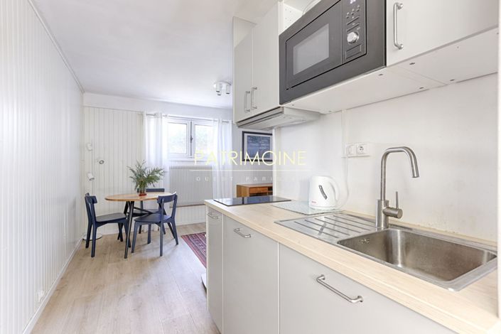 Image No.15-7 Bed House for sale