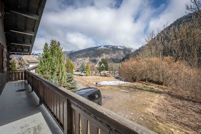 Image No.6-2 Bed House for sale