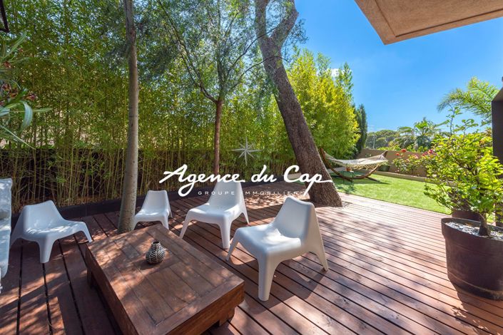 Image No.14-Propriété de 5 chambres à vendre à Saint-Raphael