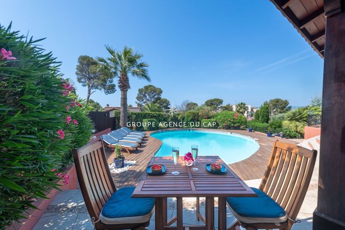 Image No.4-Maison de 4 chambres à vendre à Saint-Raphael