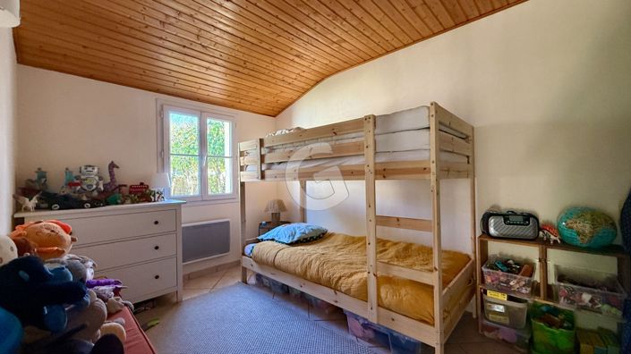 Image No.12-3 Bed House for sale