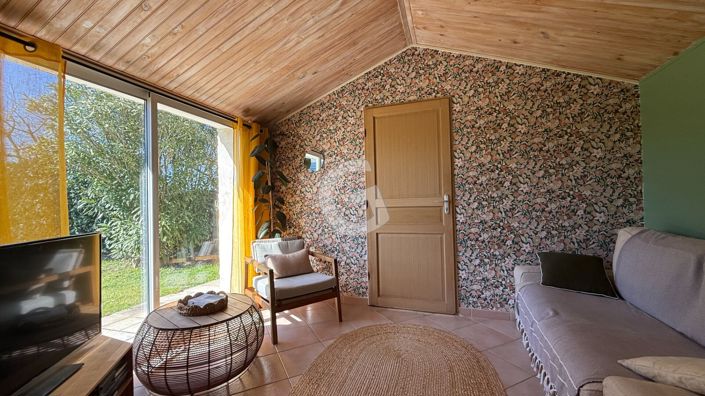 Image No.8-3 Bed House for sale