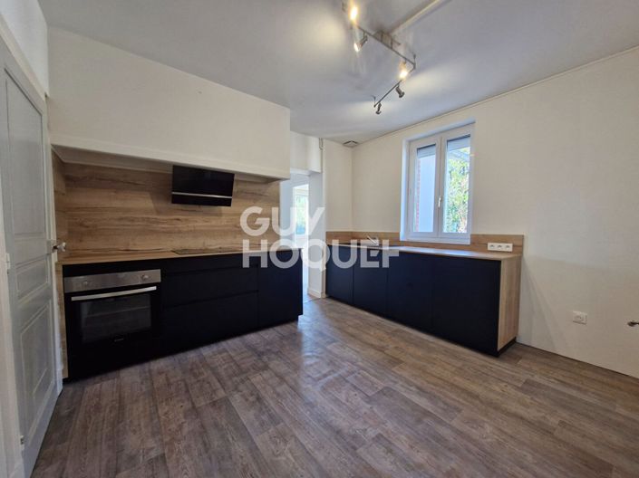 Image No.4-2 Bed House for sale