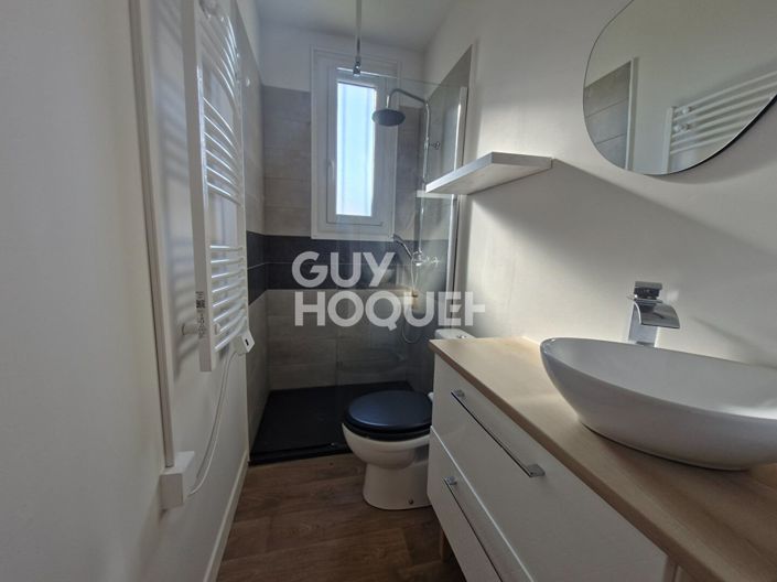 Image No.6-2 Bed House for sale