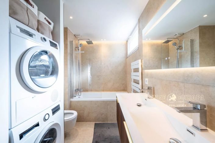 Image No.12-3 Bed Apartment for sale