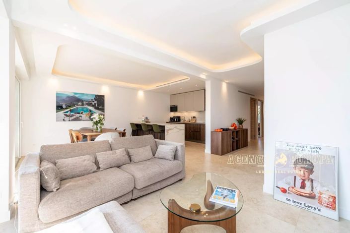 Image No.6-3 Bed Apartment for sale