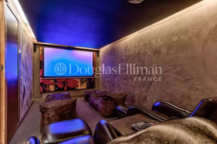 Image No.21-5 Bed House for sale