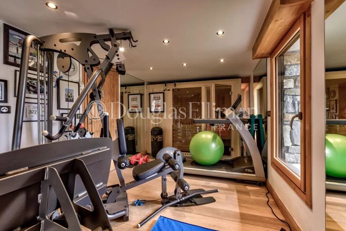 Image No.22-5 Bed House for sale