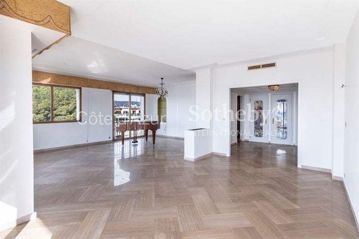 Image No.11-Appartement de 2 chambres à vendre à Nice