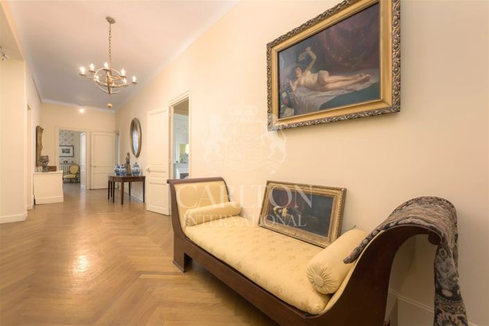 Image No.17-7 Bed House for sale