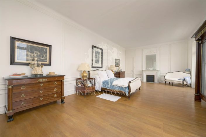 Image No.19-7 Bed House for sale