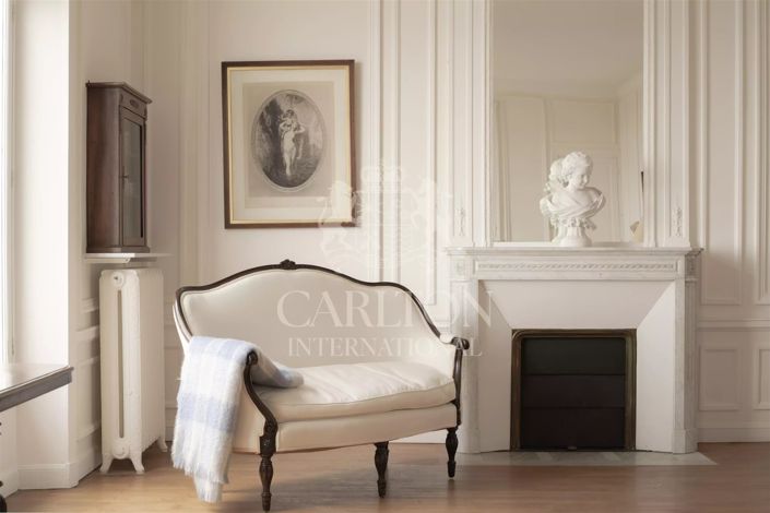 Image No.21-7 Bed House for sale