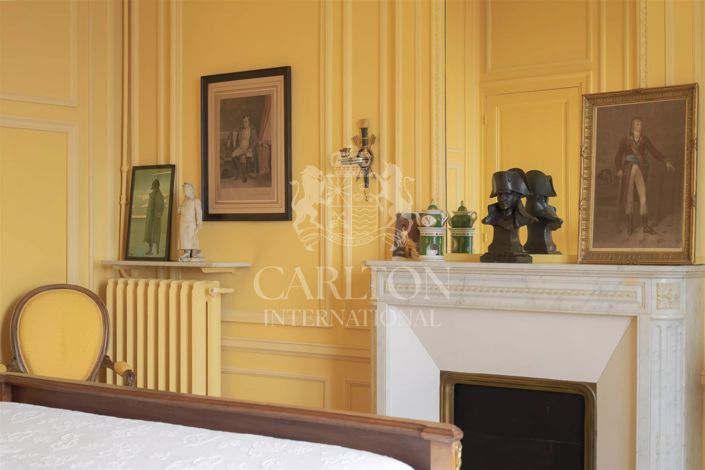 Image No.31-7 Bed House for sale