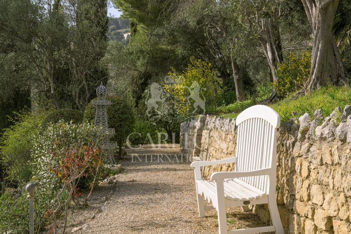 Image No.37-7 Bed House for sale