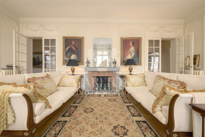 Image No.6-7 Bed House for sale