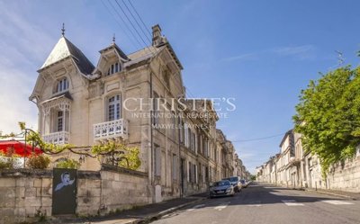 1 - Angoulême, Maison