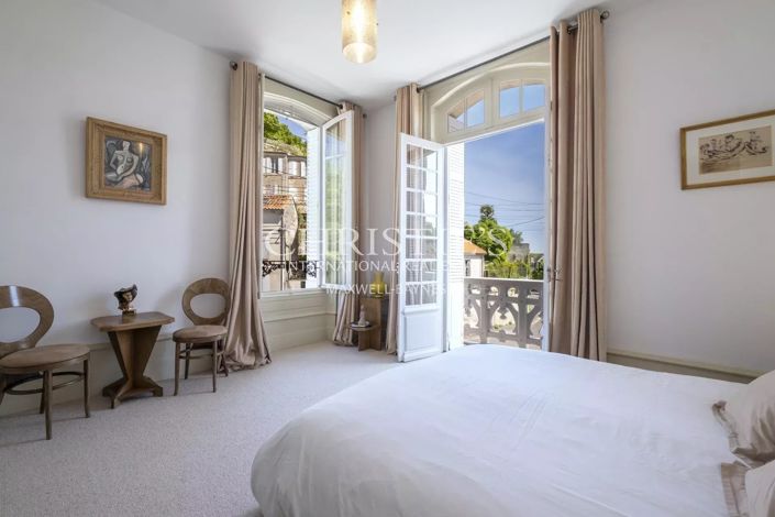 Image No.17-5 Bed House for sale