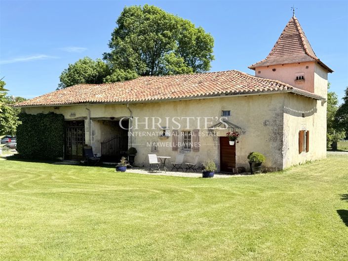 Image No.23-5 Bed House for sale