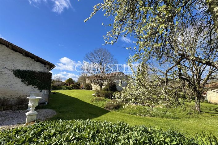 Image No.5-Maison de 5 chambres à vendre à Verteillac