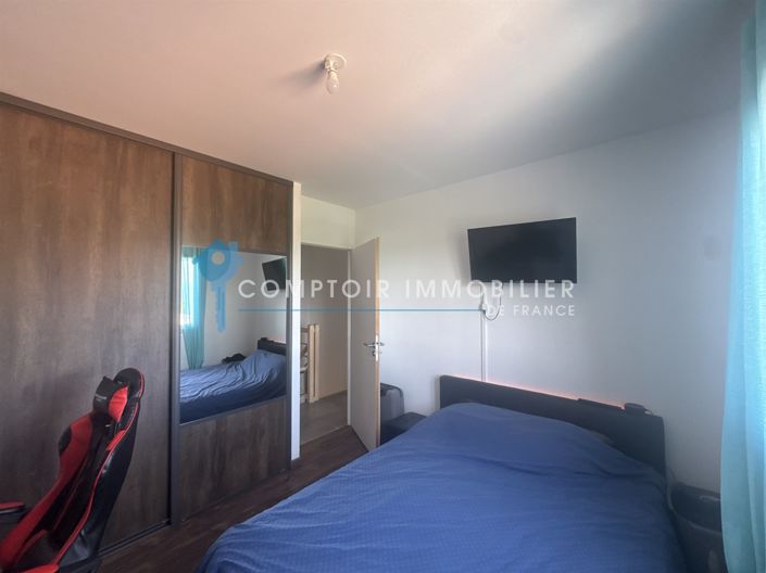 Image No.16-6 Bed House for sale