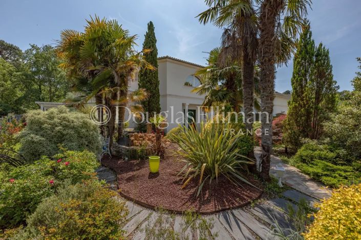 Image No.2-Maison de 4 chambres à vendre à Saint-Aubin-de-Médoc