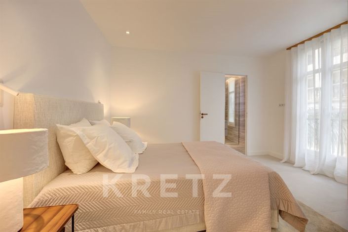 Image No.15-3 Bed House for sale