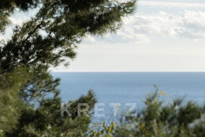 Image No.2-4 Bed House for sale