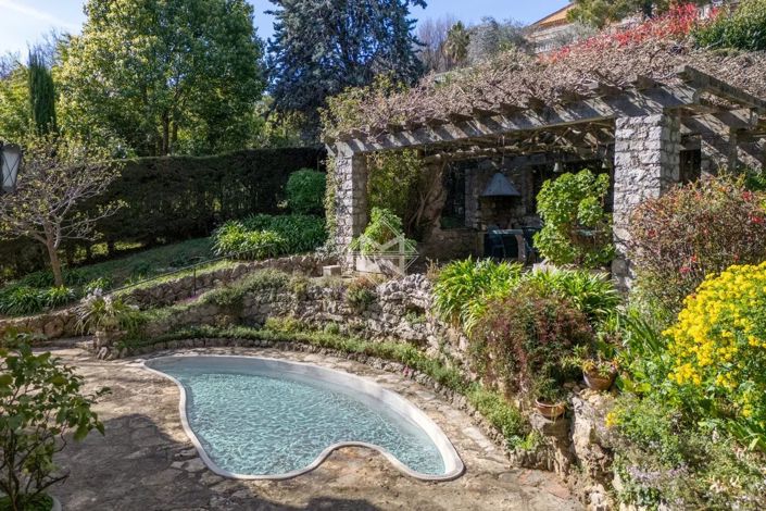 Image No.3-3 Bed House for sale