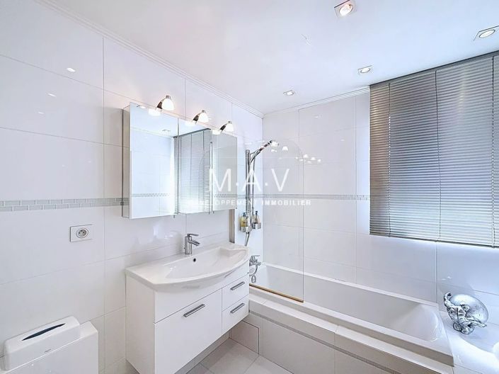 Image No.17-Appartement de 3 chambres à vendre à Nice