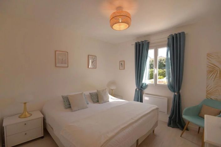 Image No.11-4 Bed House for sale