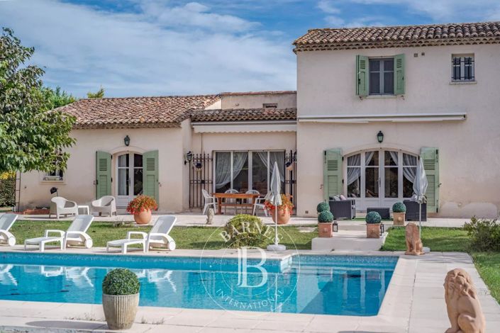 Image No.15-4 Bed House for sale