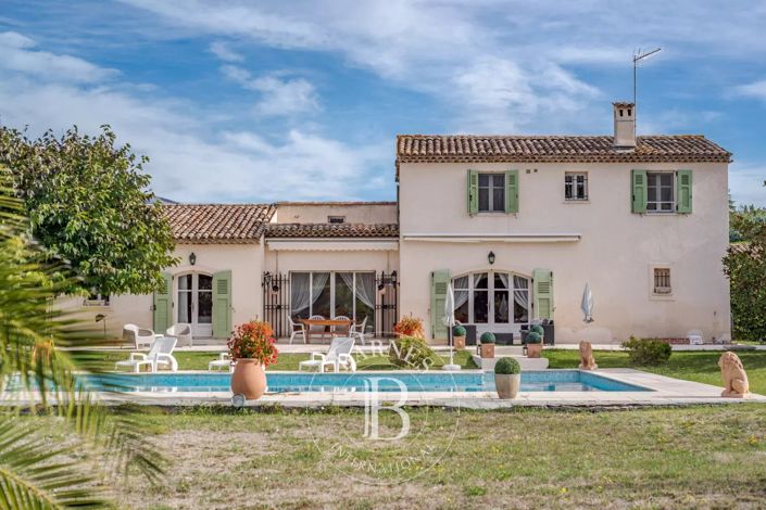 Image No.16-4 Bed House for sale