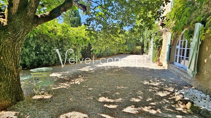 Image No.4-6 Bed House for sale