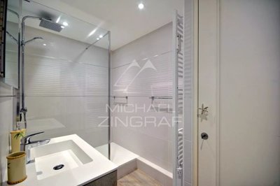 apctubgx2bzat9024