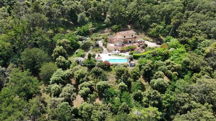 Image No.10-8 Bed House for sale