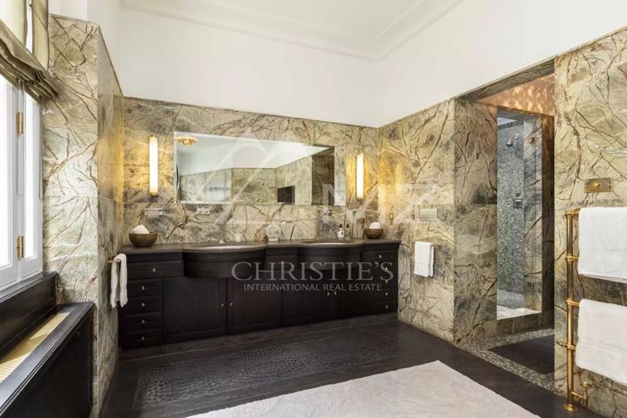 Image No.12-Appartement de 4 chambres à vendre à Paris